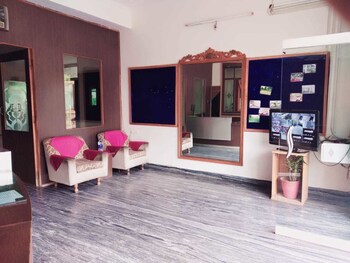 antariksh hotel and resorts