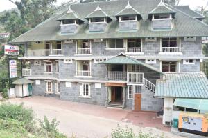 Eden Holidays,Munnar>>Devikolam,3 star