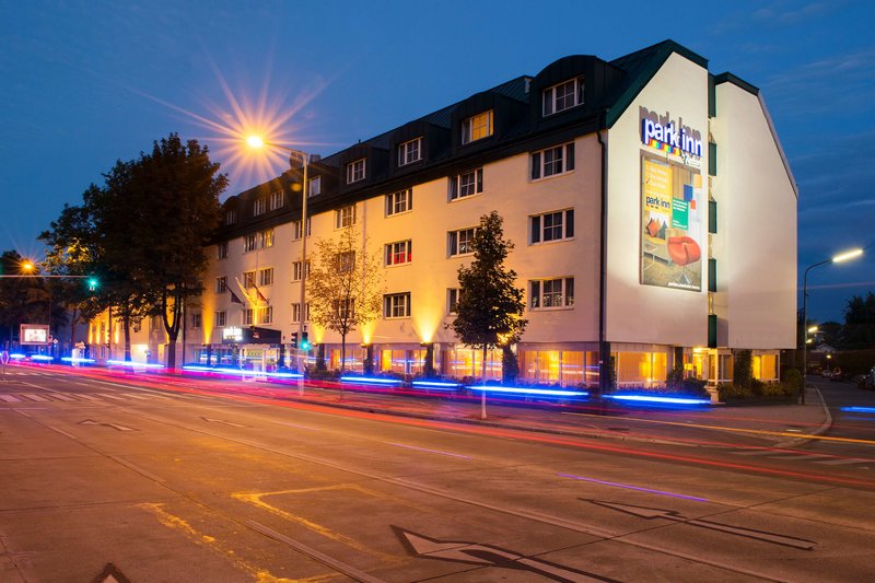 park inn by radison uno city vienna