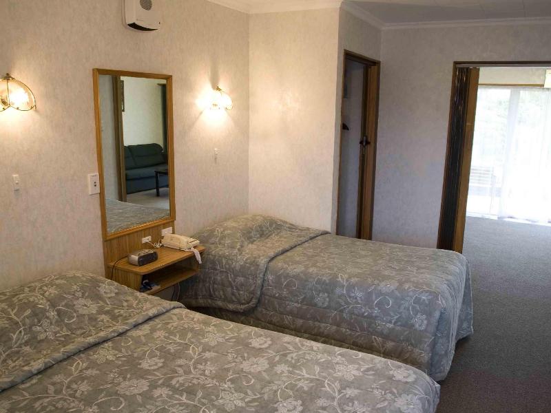 parklands motel