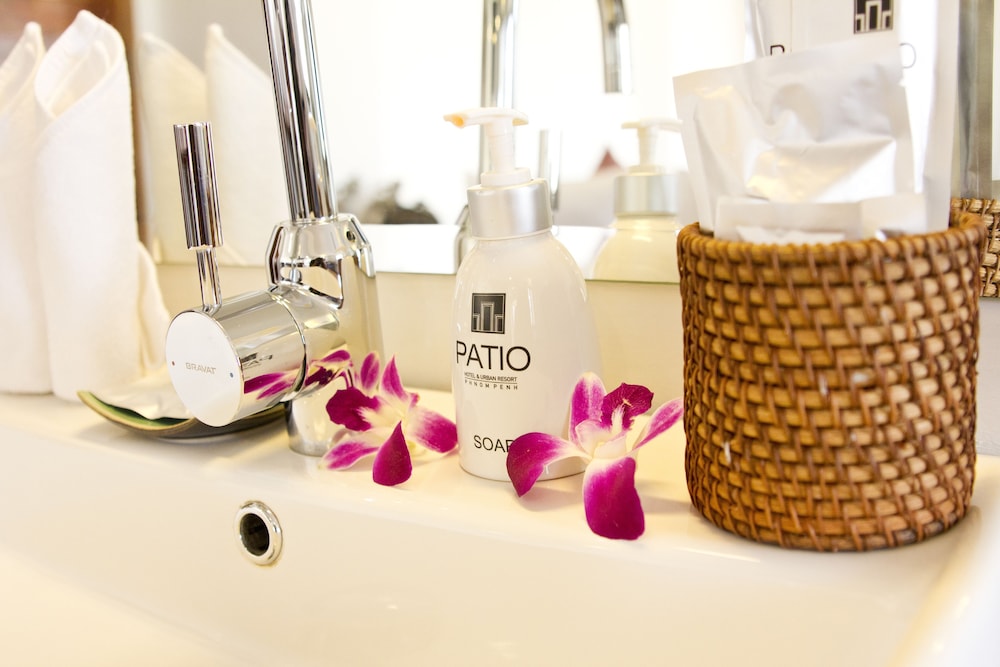 patio hotel and urban resort