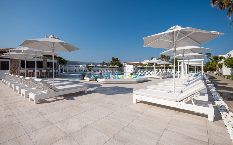 gaia in style adults only