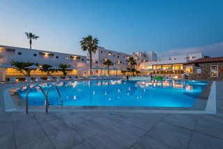 gaia in style adults only