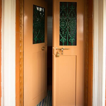 Kuzhupilly Beach House,Ernakulam>>Cherai Beach,3 star