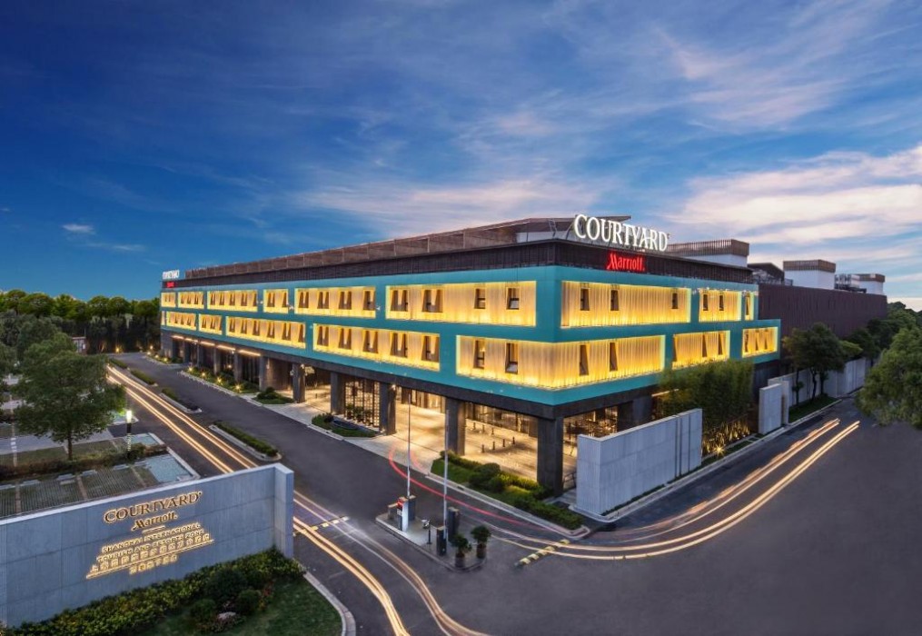 courtyard by marriott shanghai international tourism and resorts zone