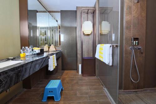 courtyard by marriott shanghai international tourism and resorts zone