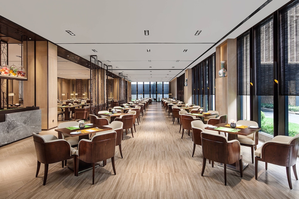 courtyard by marriott shanghai international tourism and resorts zone