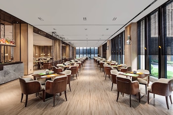 courtyard by marriott shanghai international tourism and resorts zone