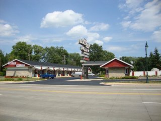 Pinconning Trail Inn Motel,Essexville>>Auburn,2.5 star