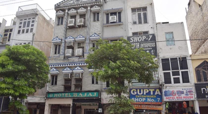hotel bajaj