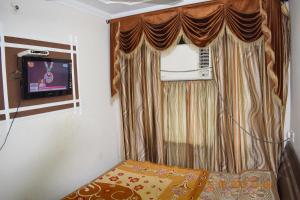 Hotel Bajaj,India>>Bathinda,1 star