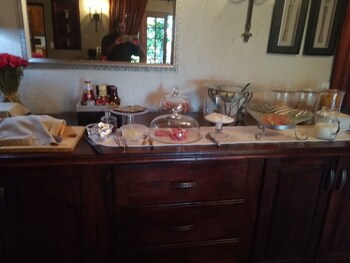 khaya africa guesthouse and spa