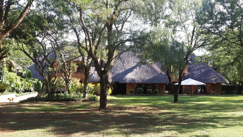 khaya africa guesthouse and spa