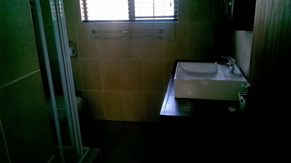 khaya africa guesthouse and spa