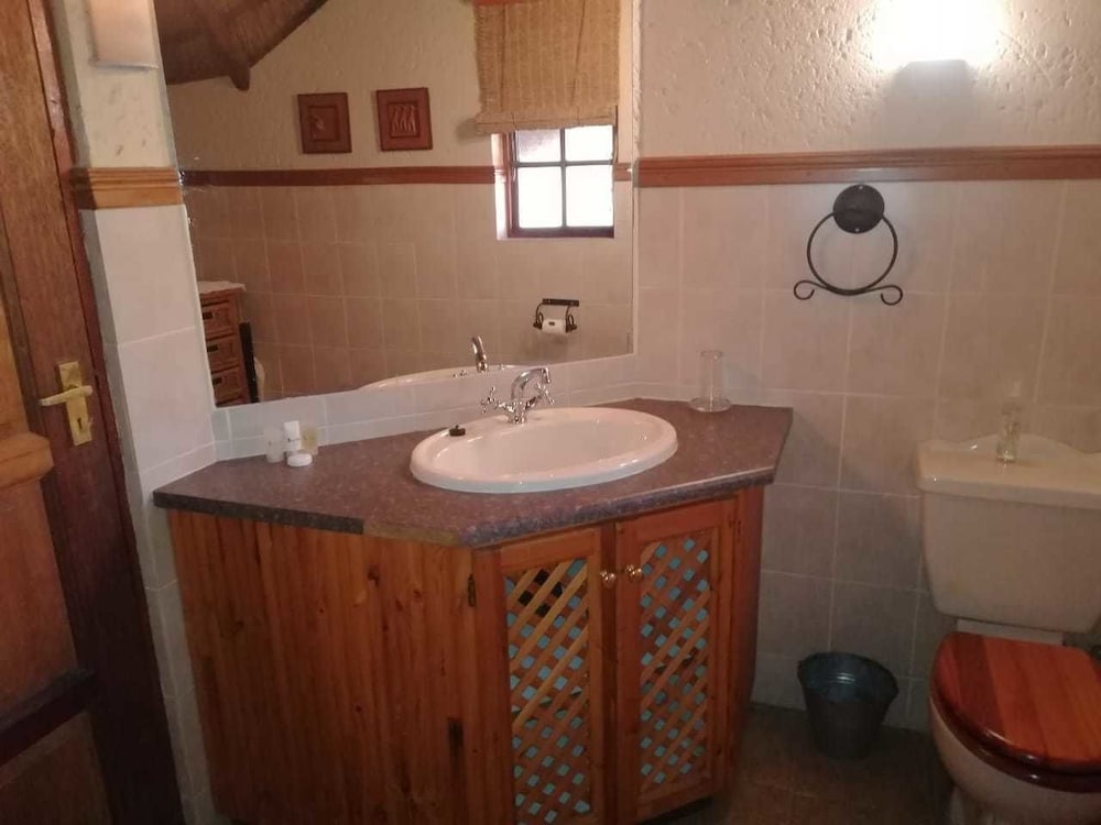 khaya africa guesthouse and spa