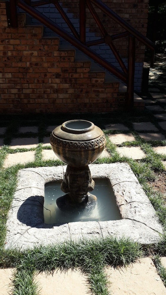 khaya africa guesthouse and spa