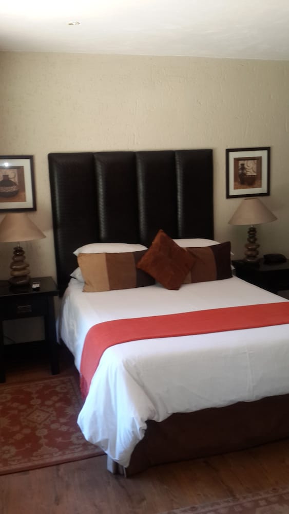 khaya africa guesthouse and spa