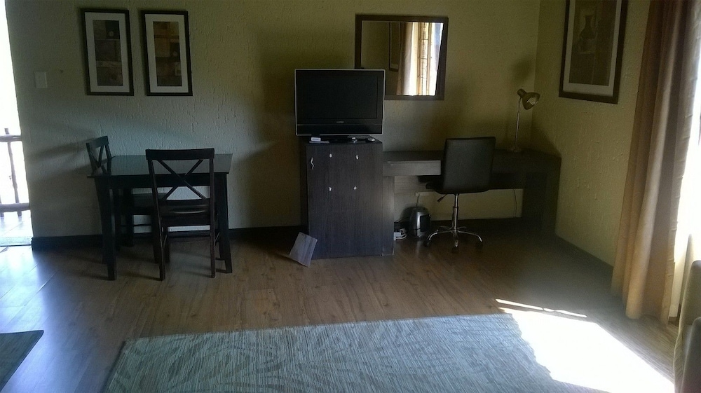 khaya africa guesthouse and spa