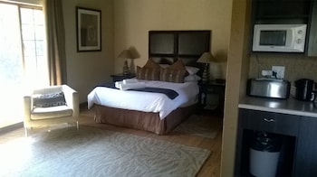 khaya africa guesthouse and spa