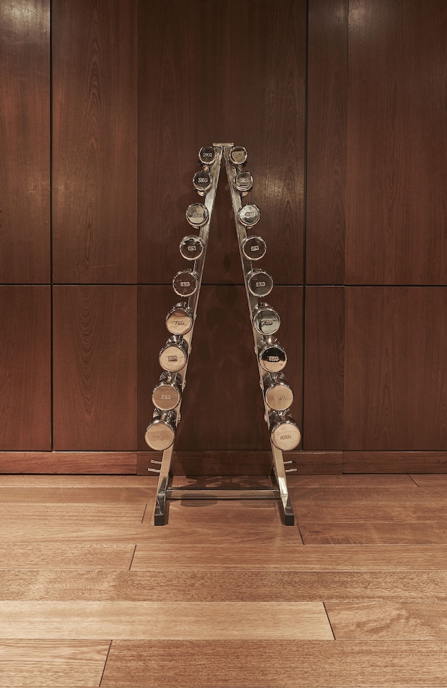 plaza tour eiffel hotel