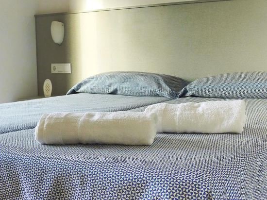hostal drassanes