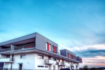 Comfort Aparthotel Besancon Hauts Du Chazal,Besancon>>Avanne-Aveney,3 star