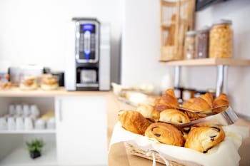 comfort aparthotel besancon hauts du chazal