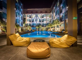 the crystal hotel buriram