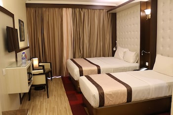 al khaleej grand hotel