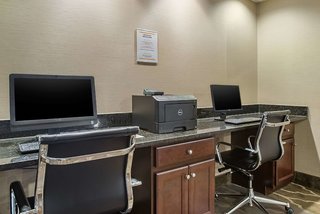 comfort suites bethlehem near lehigh university and lvi airport