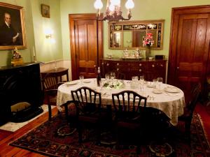 Oakcliff Bed And Breakfast,Halfmoon>>Cohoes,4 star
