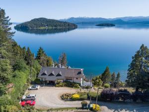 Hostería Santa Rita,Rio Negro>>San Carlos De Bariloche,4 star