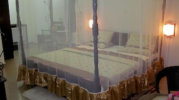 Hotel-Img