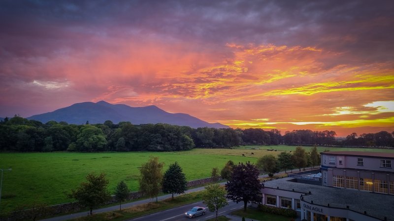 the gleneagle apartments