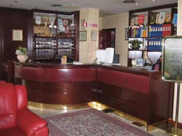 hotel excelsior