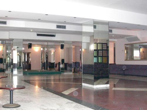 hotel excelsior