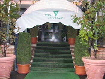 hotel excelsior