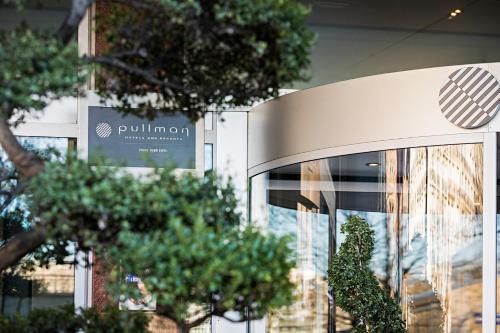 Pullman Paris Tour Eiffel,18 Avenue De Suffren,4 star