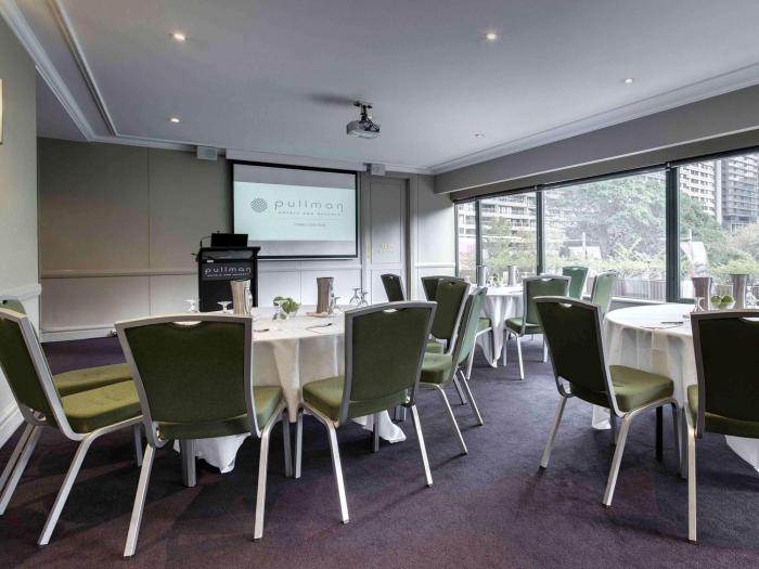 pullman sydney hyde park