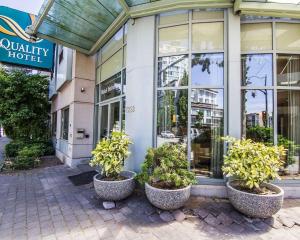 Quality Hotel Airport South,Vancouver>>Richmond,3 star