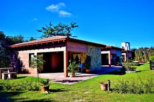 Cabañas Villa Del Sol,Rosario De Lerma>>El Encon,3 star