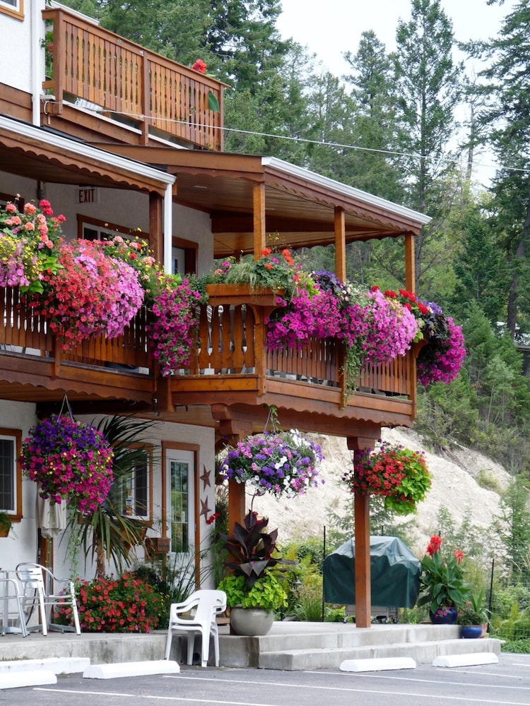 radium hot springs