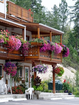 radium hot springs