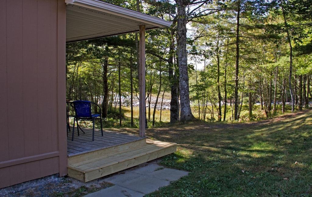 roseway river cottages