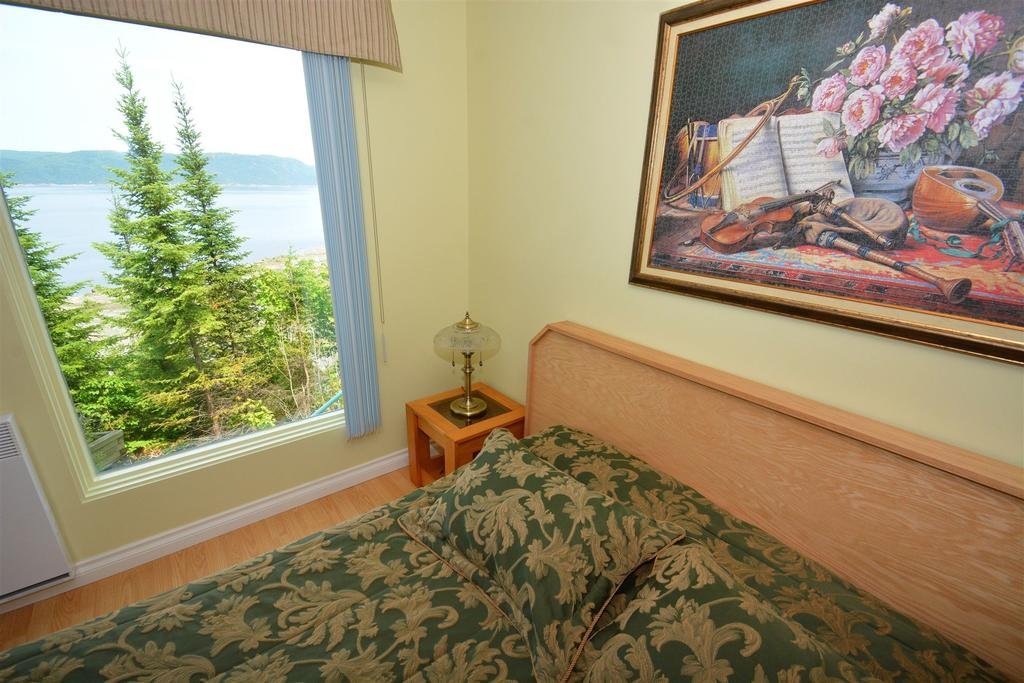 auberge de la riviere saguenay