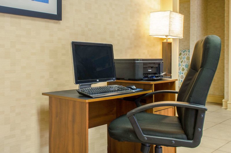 quality inn university area