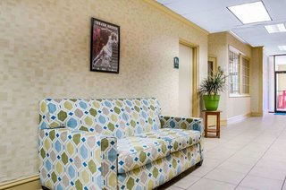 quality inn university area