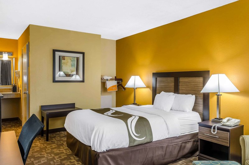 quality inn university area
