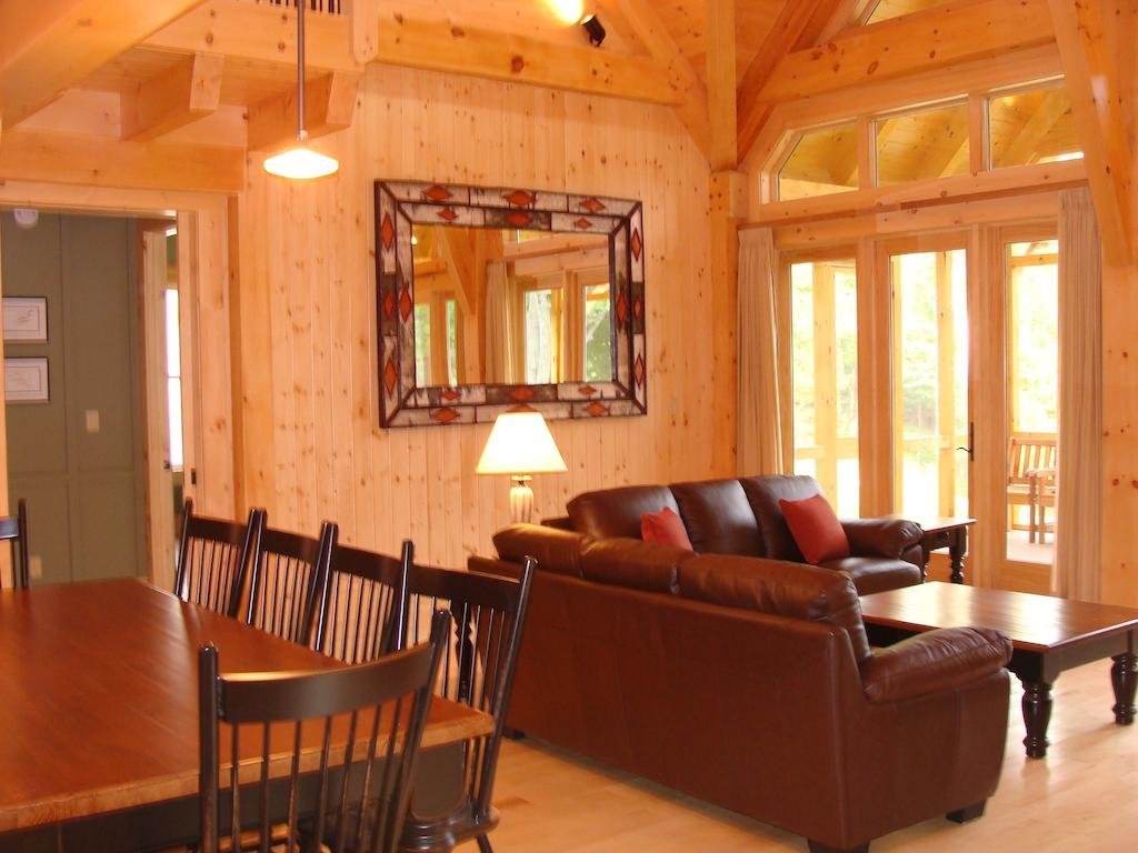 port cunnington lodge