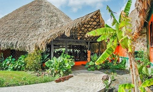 lamanai landings hotel and marina